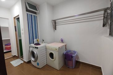 D'Esplanade Residence