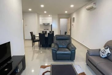 1Medini & Medini Signature