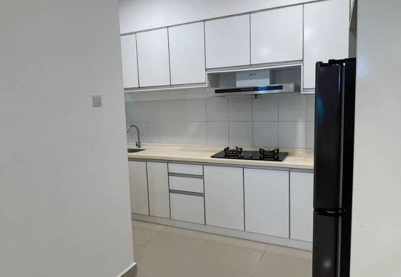 1Medini & Medini Signature