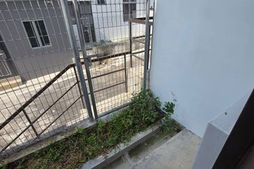 Citrine Hills, Kangkar Pulai | 2-Storey Terrace House for Sale