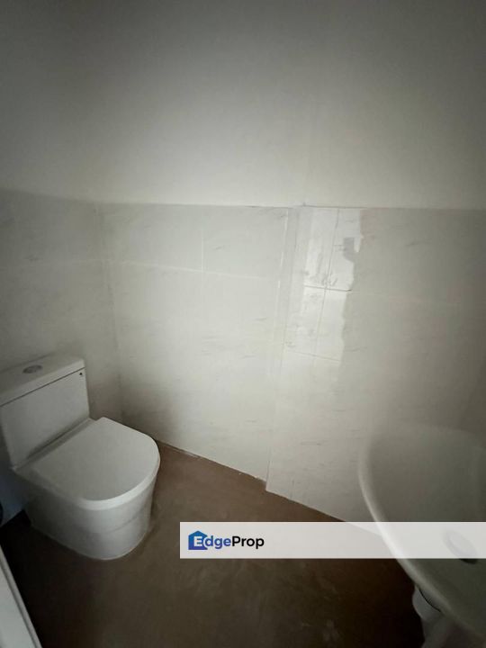 Central Park Phase 2 Shoplot @ Jalan Bukit Aliff Utama, Taman Damansara Aliff ✅Second Floor, Johor, Tampoi