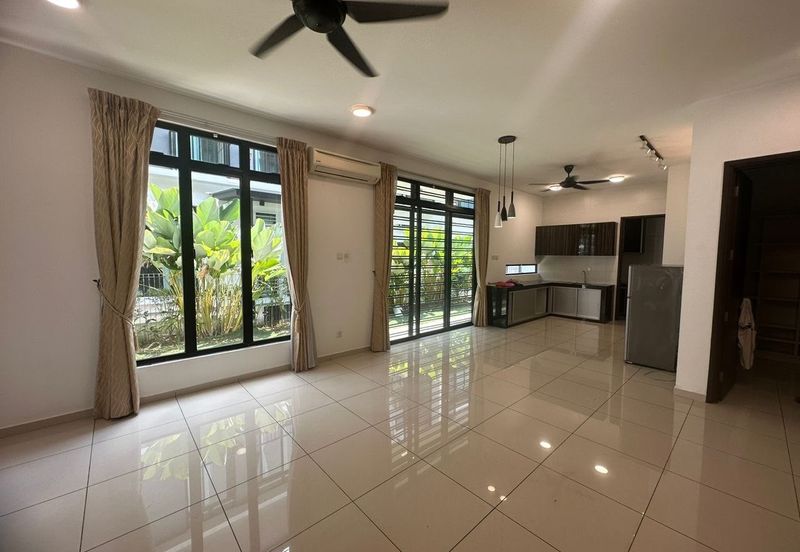 The WaterEdge Residences