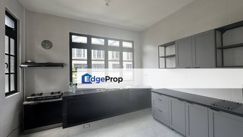  Eco Botanic, Iskandar Puteri (Nusajaya) FOR RENT - 2.5 Storey Link Garden House End Lot 4 Bedrooms 4 Bathrooms, Johor, Nusajaya