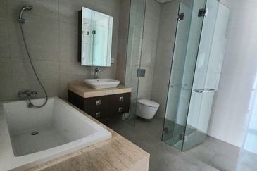 Puteri Cove Residences