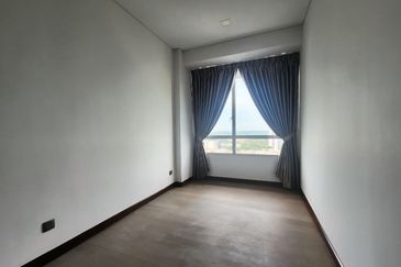 Puteri Cove Residences