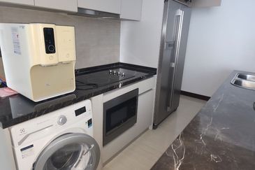 Puteri Cove Residences