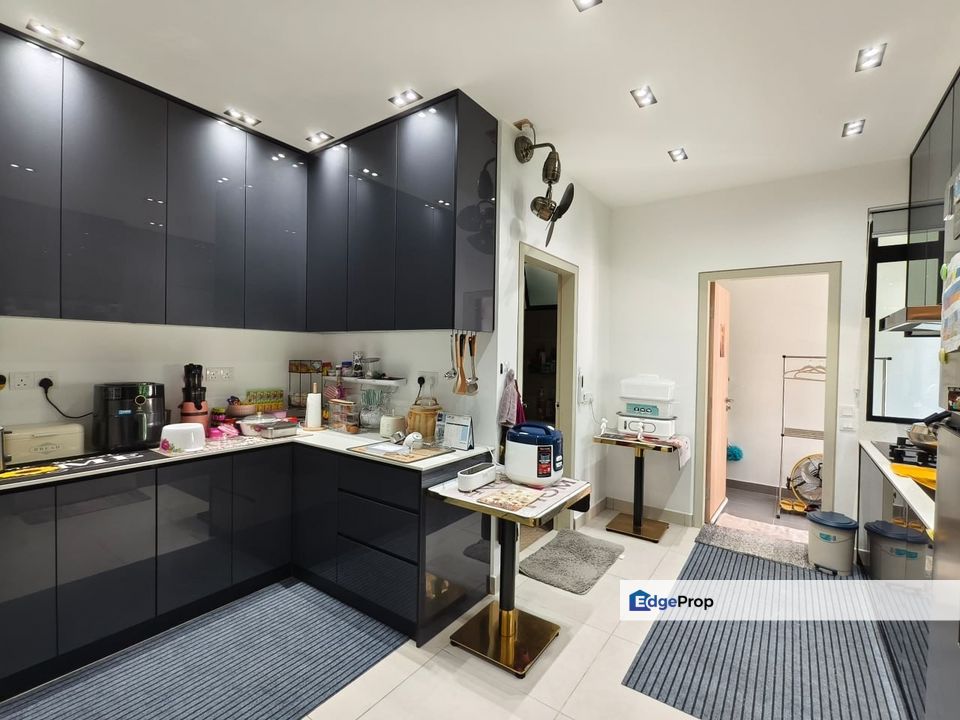 Aspira Garden - Gerbang Nusajaya (Nearby Gelang Patah / Iskandar Puteri / Leisure Farm / Eco Botanic )  Double Storey Cluster - Fully Renovation , Johor, Gelang Patah