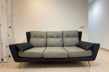 Meridin Bayvue Apartment