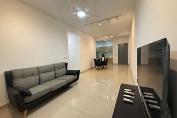 Meridin Bayvue Apartment