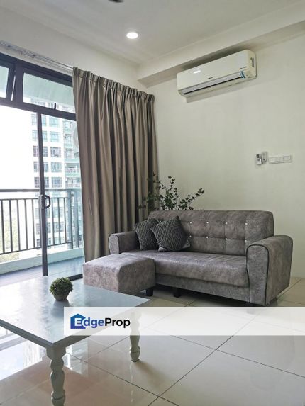  8scape Residences Taman Perling - 3 Bedrooms  2 Bathrooms Built up : 1035sqf Mid Floor Fully Furnished , Johor, Johor Bahru