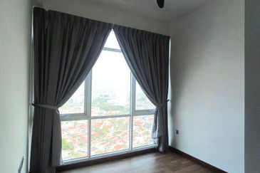 Paragon Suites @ CIQ