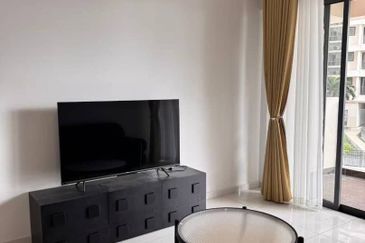 Bay Laurel @ Country Garden Danga Bay