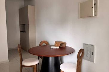 Bay Laurel @ Country Garden Danga Bay