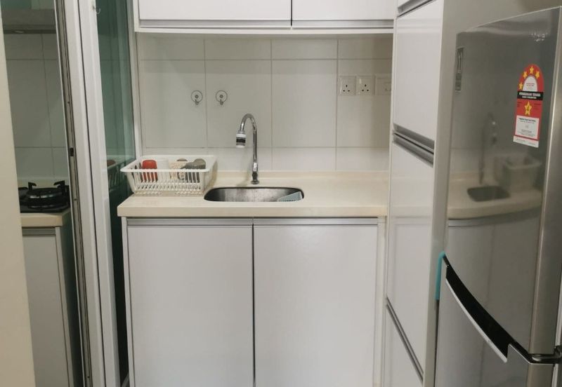 1Medini & Medini Signature