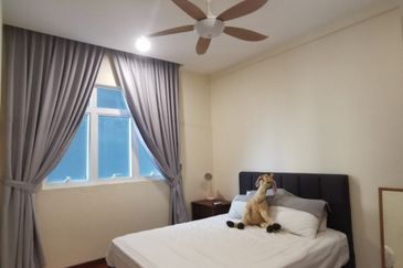 1Medini & Medini Signature