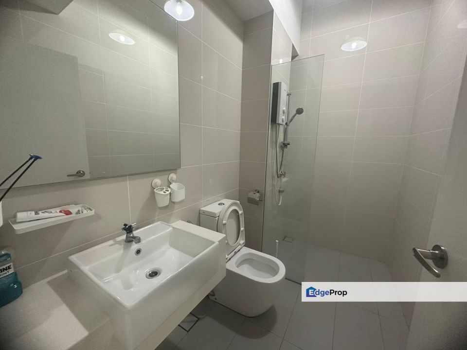  Sunway Citrine Lakehomes, Iskandar Puteri - Town House ( Lower Floor unit ) End lot   3 Bedroom  4 Bathroom, Johor, 