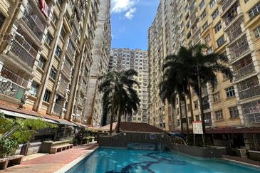 Villa Krystal, Bandar Selesa Jaya