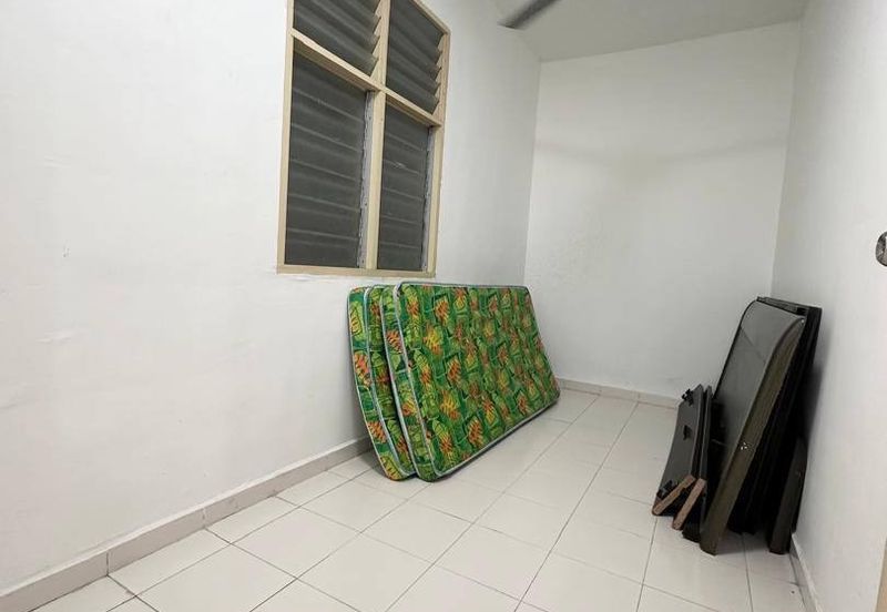 Villa Krystal, Bandar Selesa Jaya