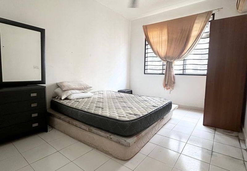 Villa Krystal, Bandar Selesa Jaya