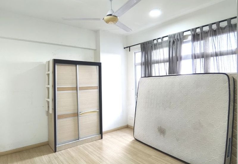 Midas Perling Apartment