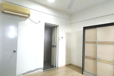 Midas Perling Apartment