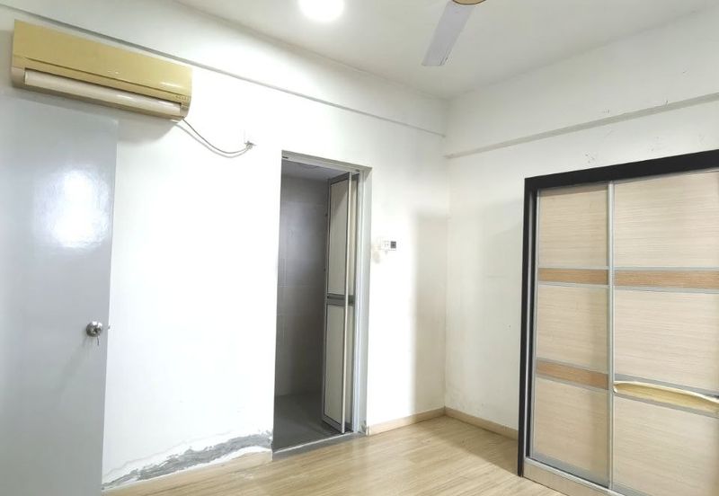 Midas Perling Apartment