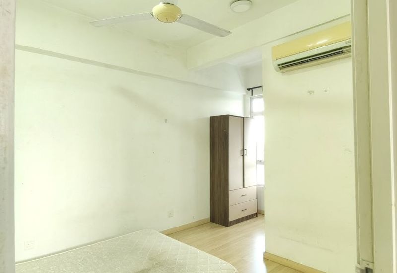 Midas Perling Apartment