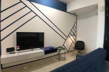 Almas Suites @ Puteri Harbour