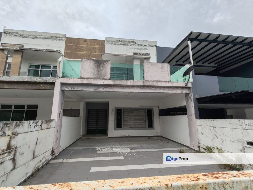 No. 93, Jalan Samping 1, Taman Bukit Jaya, 81800 Ulu Tiram, Johor Double Storey Terrace House, Johor, Ulu Tiram