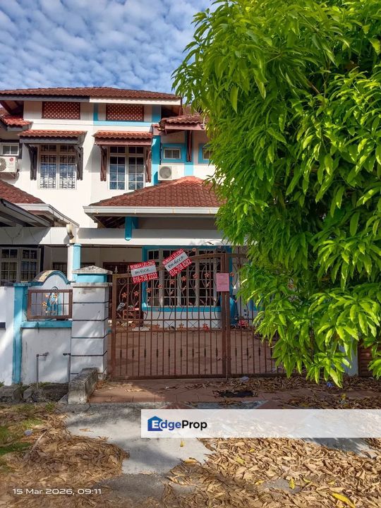 No. 3, Jalan Sejambak 12, Taman Bukit Dahlia, 81700 Pasir Gudang, Johor A Renovated Double Storey Terrace House, Johor, Pasir Gudang
