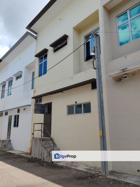 No. 8, Jalan Sentral 15, Taman Nusa Sentral, 79100, Iskandar Puteri, Johor Double Storey Terrace House, Johor, 