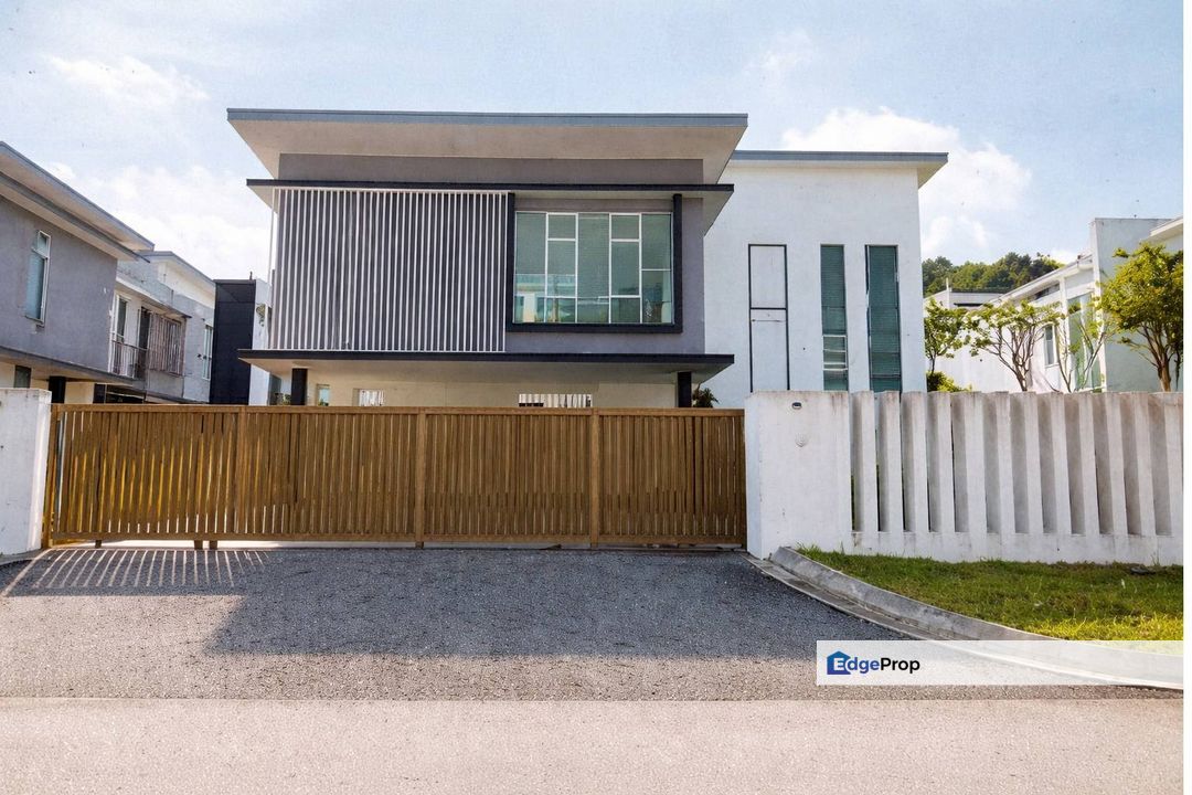 No.4, Jalan Jati 7, Taman Desaru Utama, 81930, Bandar Penawar, Johor  Double Storey Bungalow House, Johor, Kota Tinggi