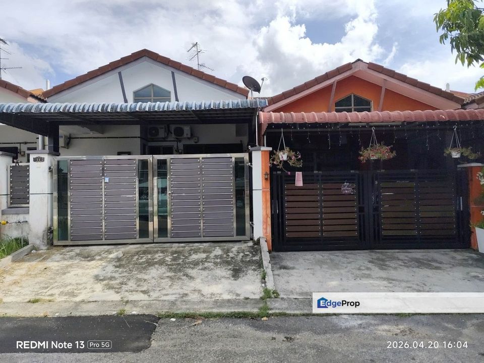 No. 12, Jalan Lembing 21, Taman Puteri Wangsa, 81800, Ulu Tiram, Johor An Extended & Renovated Single Storey Terrace House, Johor, Ulu Tiram