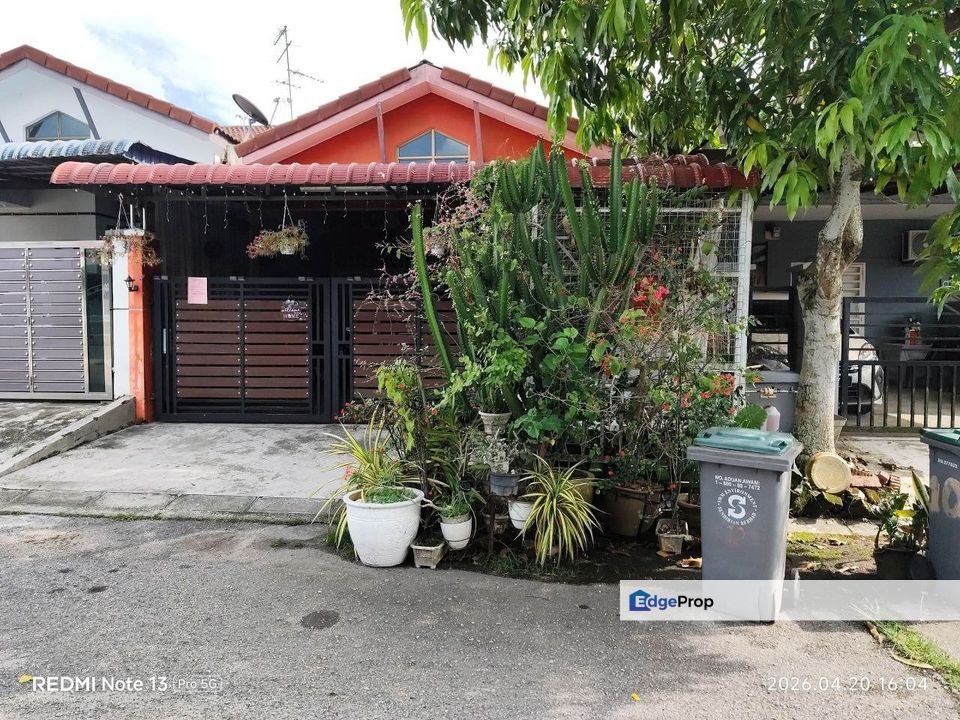 No. 12, Jalan Lembing 21, Taman Puteri Wangsa, 81800, Ulu Tiram, Johor An Extended & Renovated Single Storey Terrace House, Johor, Ulu Tiram