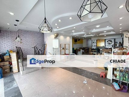Taman Putri Kulai 3 Storey *End Lot* Shop Lot 22’x70’sf  • ⁠Facing Road , Johor, Kulai