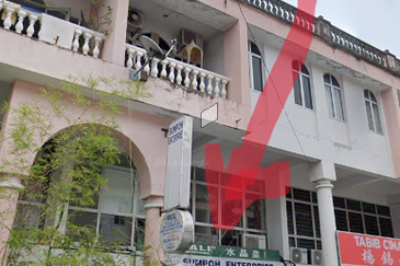 Bank Lelong : 15, LEBUH BISHOP, 10200, GEORGE TOWN, Pulau Pinang