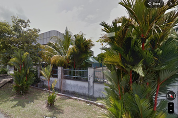 Bank Lelong Factory : 24, JALAN PERINDUSTRIAN 1, KAWASAN PERINDUSTRIAN PONTIAN, 82000, PONTIAN, Johor