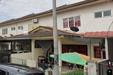 Bank Lelong Terrace House : 27, Lorong Pekatra Indah 9, Taman Pekatra Indah, 14120, Simpang Ampat, Pulau Pinan