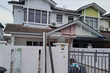 Bank Lelong Terrace House ; 55, Jalan Sanggul 4, Bandar Puteri, 41200, Klang, Selangor