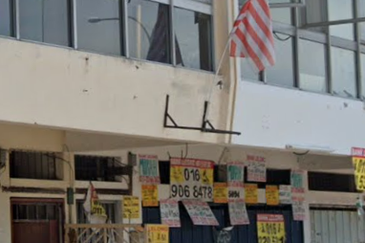Bank Lelong Shop-lot : 5094, Jalan 18/62, Taman Sri Serdang, 43300, Seri Kembangan, Selangor