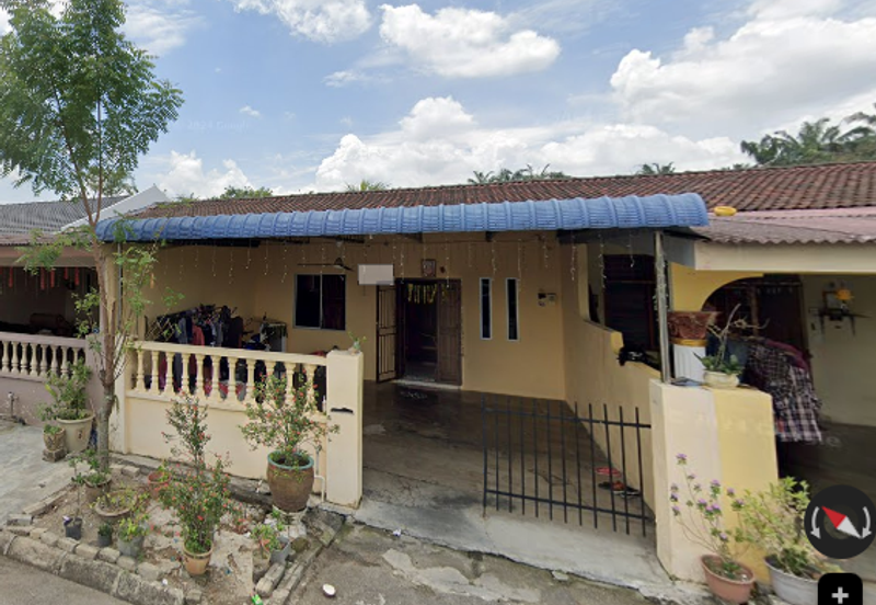 Bank Lelong Terrace House : 5, LORONG TEMPUA 11, TAMAN TEMPUA, 14100, SIMPANG AMPAT, Pulau Pinang