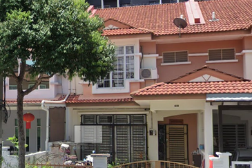 Bank Lelong Terrace House : 52, Jalan Bukit Belah 2, 11920, Bayan Lepas, Pulau Pinang