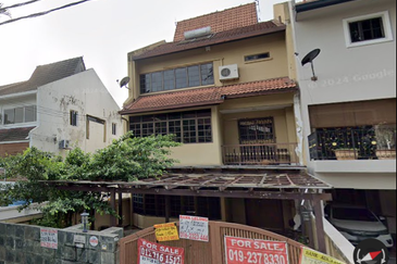 Bank Lelong Terrace House : NO. 50, JALAN 2/2, TAMAN TUN ABDUL RAZAK, 68000, AMPANG, Selangor