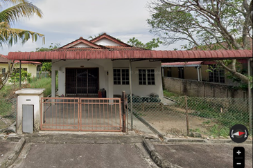 Bank Lelong Bungalow House : No. 43, Lorong Pekatra Indah 22, Taman Pekatra Indah, 14120, Simpang Ampat, Pulau Pinang