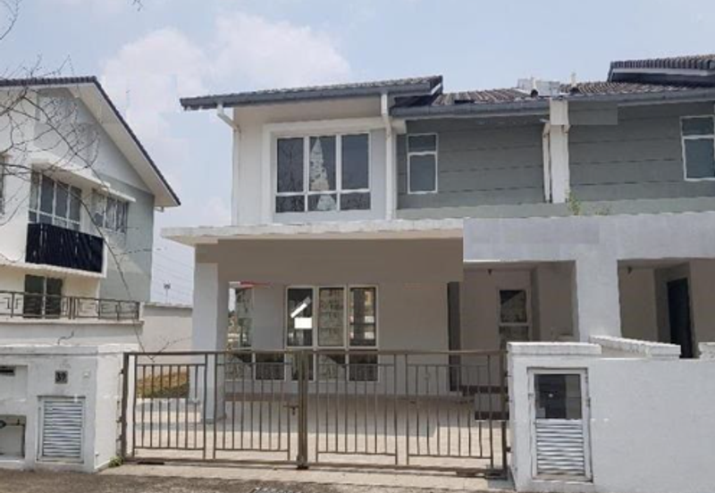 Bank Lelong Terrace House : NO.39, JALAN MA 1, TAMAN MERANTI AMAN, 47120, PUCHONG, Selangor