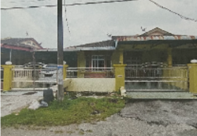 Bank Lelong Semi-Detached House : No. 50, Jalan 14, Taman Desa Jaya IV, 34600, Kamunting, Perak