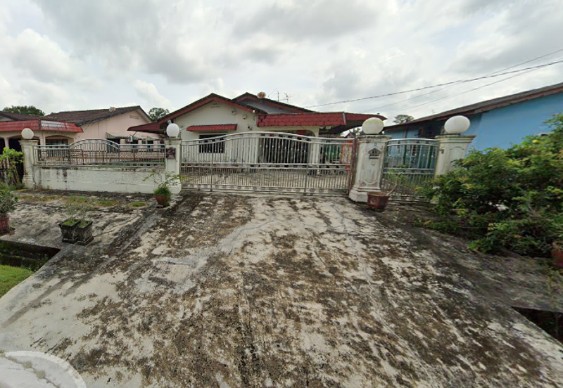 Bank Lelong Terrace House : No. 85, Jalan Lim Lee, Kota Kechil, 81900, Kota Tinggi, Johor