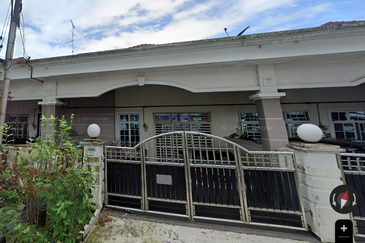Bank Lelong Terrace House : No. 174, Jalan Impian Senai 4, Taman Impian Senai, 81400, Senai, Johor