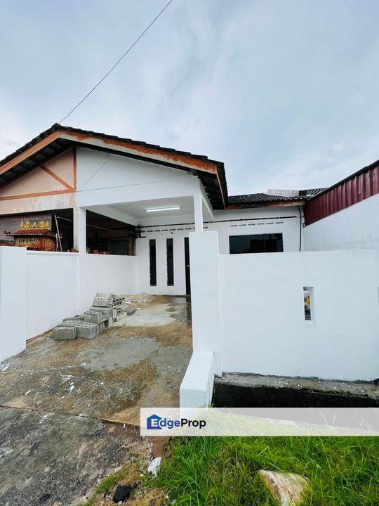 Full Loan Unit!! Kulai, Taman Saga 1 Storey For Sale for Sale RM255