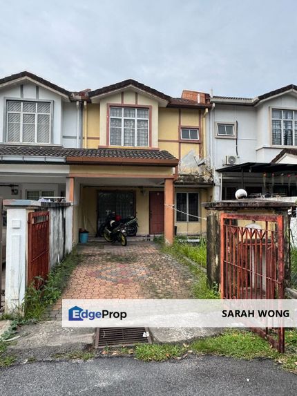 Putra Height , Putra Bahagia ,Subang Freehold For Sales 2storey house with 4Room 2Bath ( 20x 70)  , Selangor, Subang Jaya